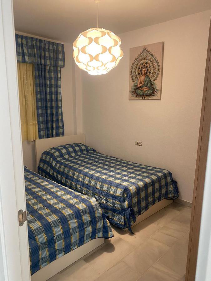 Apartamento La Almadraba ชิกลานา เด ลา ฟรอนเตรา ภายนอก รูปภาพ